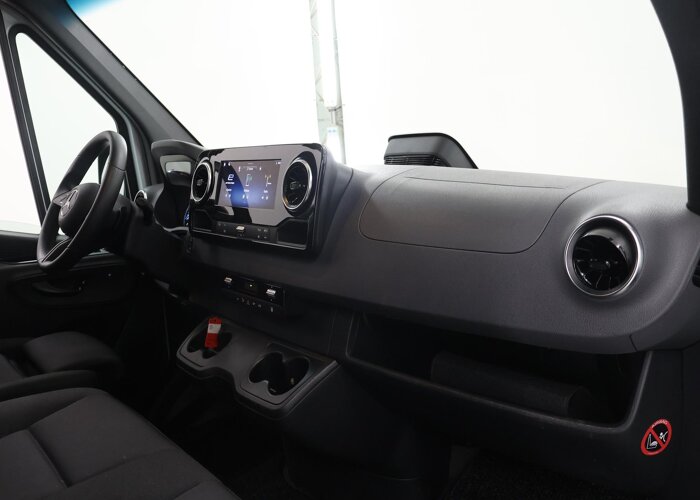 Mercedes-Benz eSprinter 320 L2 PRO | L2 H2 | 81 kWh | SNELLADEN 115 kWh |