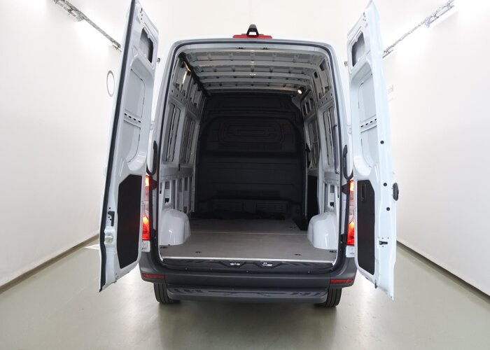 Mercedes-Benz eSprinter 320 L2 PRO | L2 H2 | 81 kWh | SNELLADEN 115 kWh |