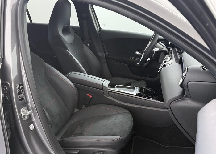 Mercedes-Benz A-Klasse 180 Business Solution AMG