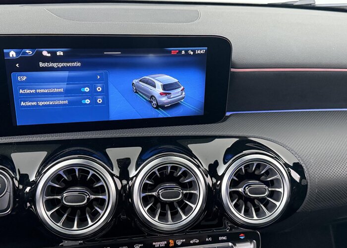 Mercedes-Benz A-Klasse 180 Business Solution AMG