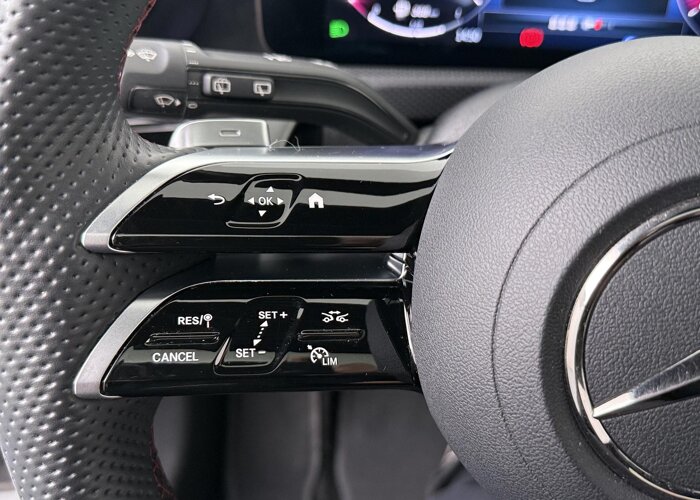 Mercedes-Benz A-Klasse 180 Business Solution AMG