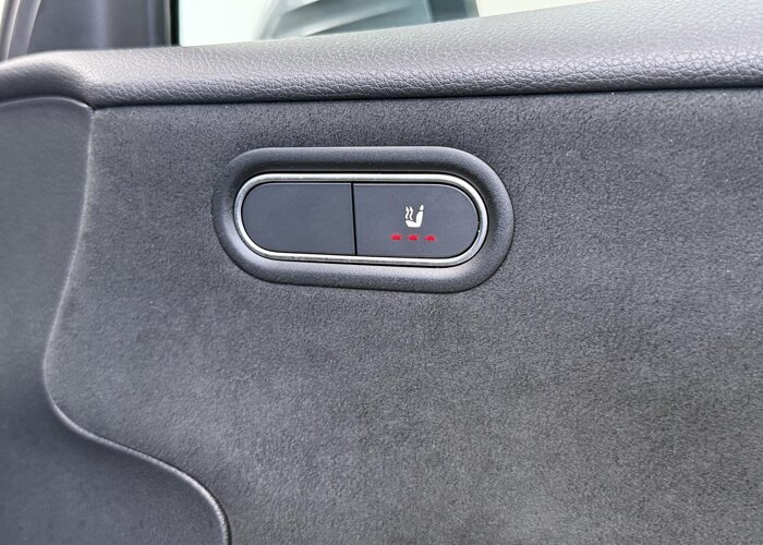 Mercedes-Benz A-Klasse 180 Business Solution AMG
