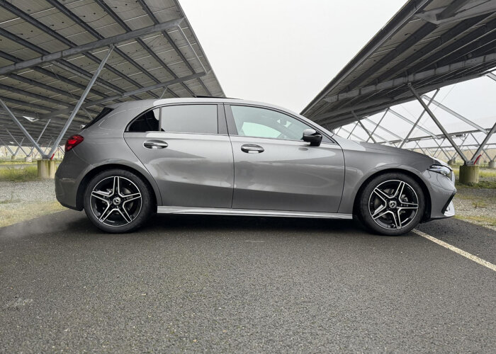 Mercedes-Benz A-Klasse 180 Business Solution AMG