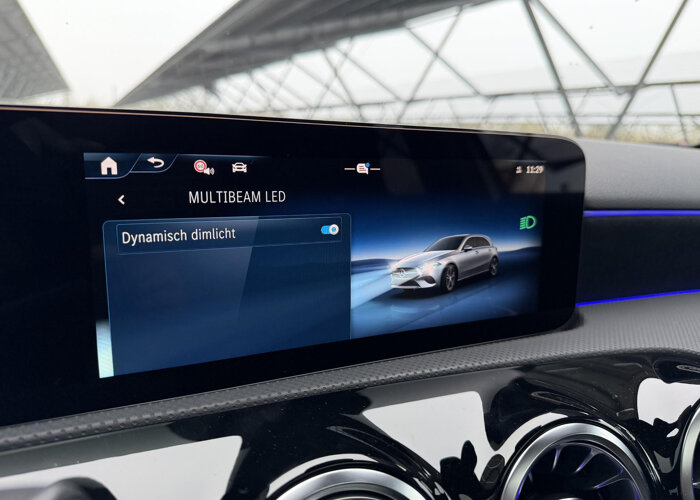 Mercedes-Benz A-Klasse 180 Business Solution AMG