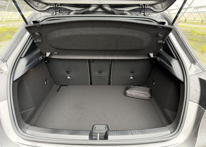 Mercedes-Benz A-Klasse 180 Business Solution AMG