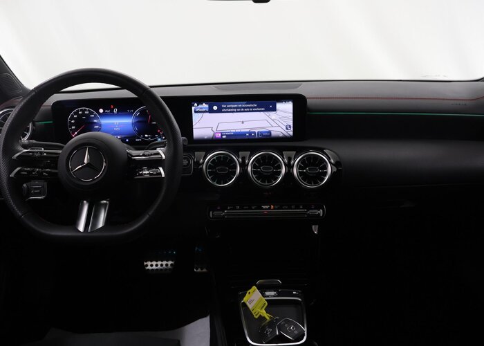 Mercedes-Benz CLA-Klasse 250 e Star Edition AMG Line