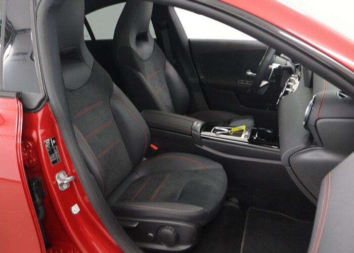 Mercedes-Benz CLA-Klasse 250 e Star Edition AMG Line