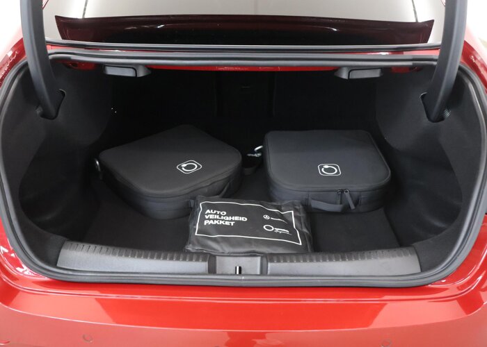 Mercedes-Benz CLA-Klasse 250 e Star Edition AMG Line