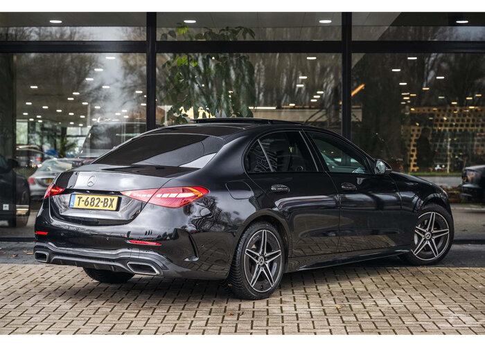 Mercedes-Benz C-Klasse 180 AMG Line