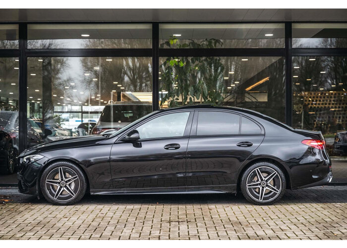 Mercedes-Benz C-Klasse 180 AMG Line