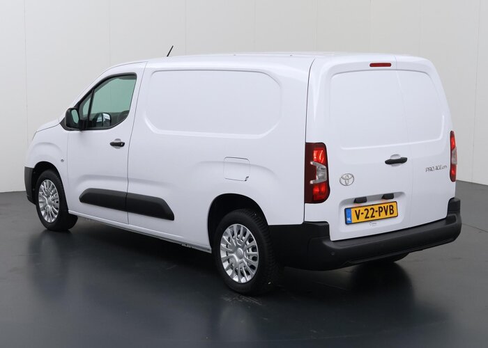 Toyota PROACE CITY 1.5 D-4D LIVE LONG | KOELAUTO |