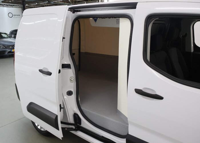 Toyota PROACE CITY 1.5 D-4D LIVE LONG | KOELAUTO |