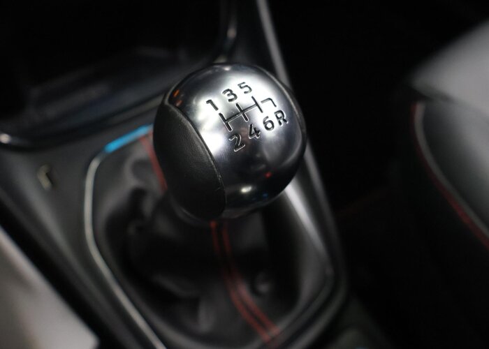 Ford Puma 1.0 EcoBoost Hybrid ST-Line X
