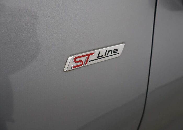 Ford Puma 1.0 EcoBoost Hybrid ST-Line X
