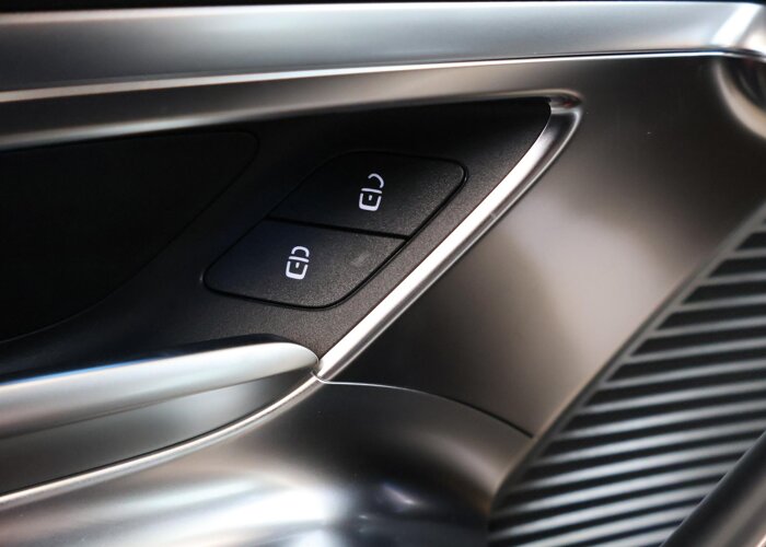Mercedes-Benz GLC 400 4MATIC Launch Edition 94 kWh