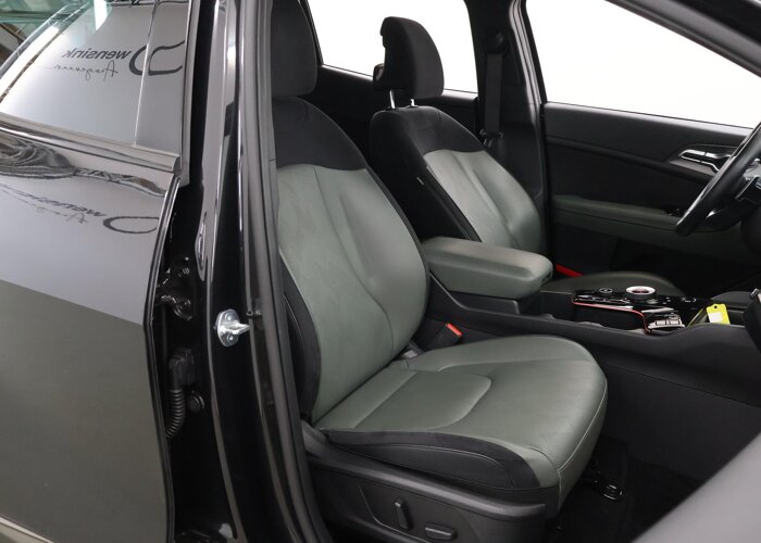 Kia Sportage 1.6 T-GDi Hybrid Dark Edition