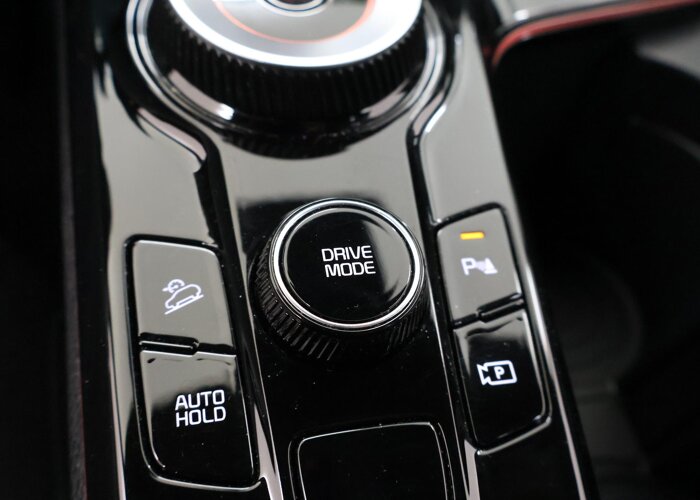 Kia Sportage 1.6 T-GDi Hybrid Dark Edition