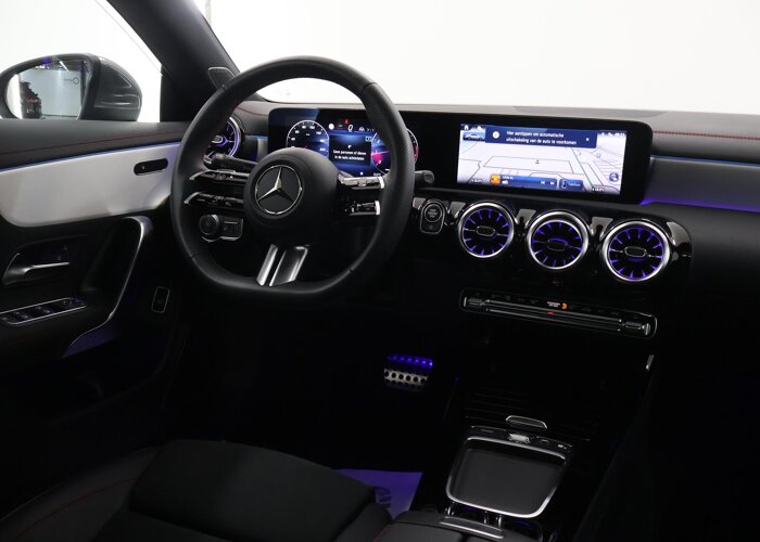 Mercedes-Benz CLA-Klasse 180 Business Solution AMG