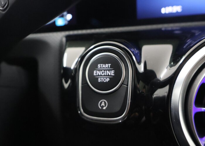Mercedes-Benz CLA-Klasse Shooting Brake 180 Business Solution AMG