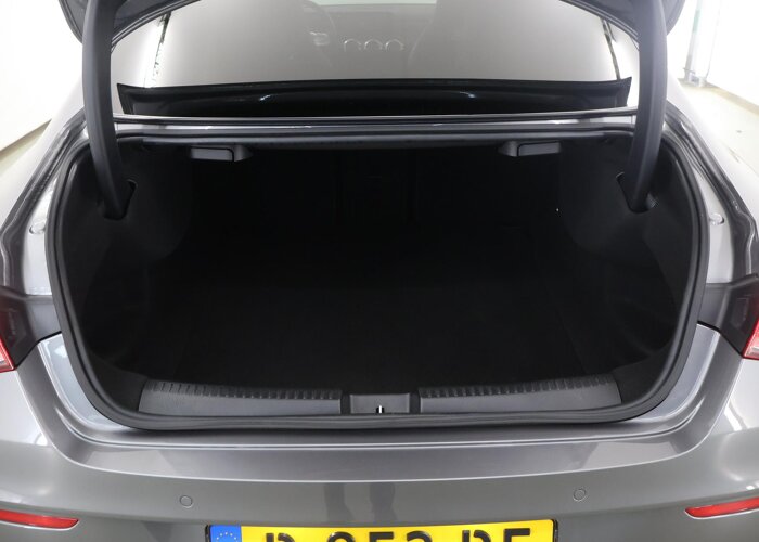 Mercedes-Benz CLA-Klasse 180 AMG Line