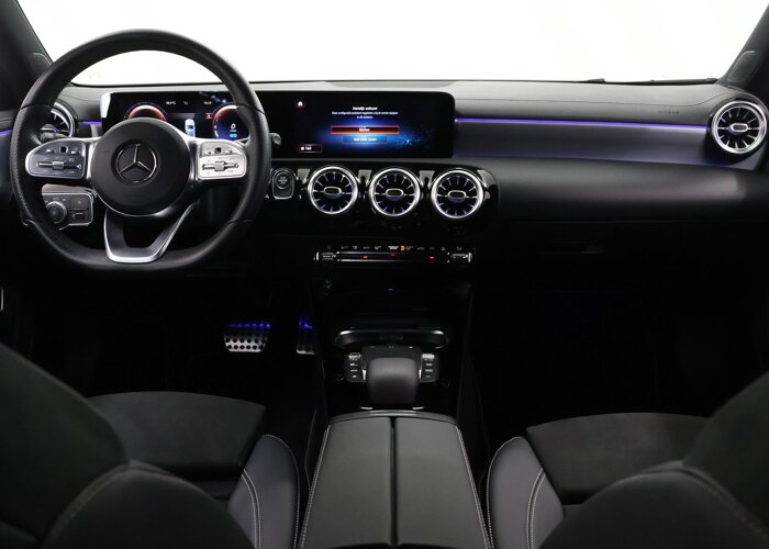 Mercedes-Benz A-Klasse 250 e Business Solution AMG Limited