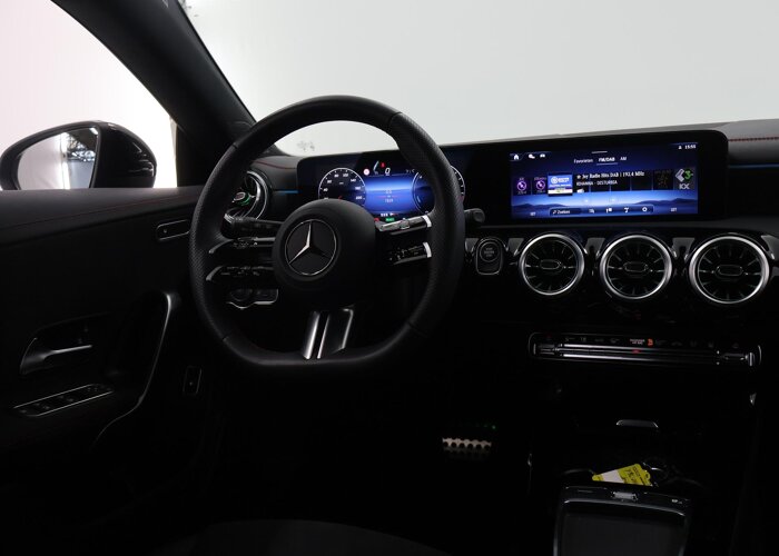 Mercedes-Benz CLA-Klasse Shooting Brake 250 e Star Edition AMG Line