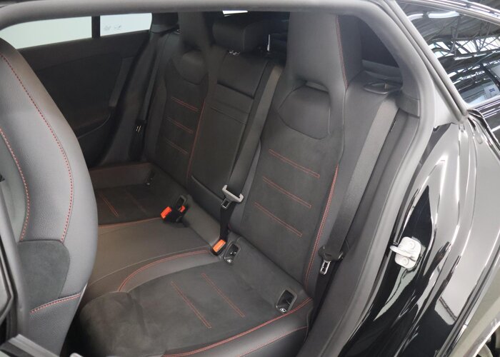 Mercedes-Benz CLA-Klasse Shooting Brake 250 e Star Edition AMG Line