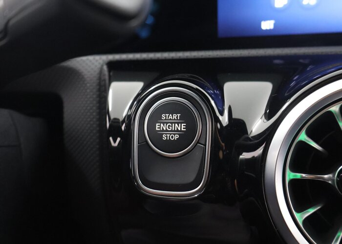 Mercedes-Benz CLA-Klasse Shooting Brake 250 e Star Edition AMG Line