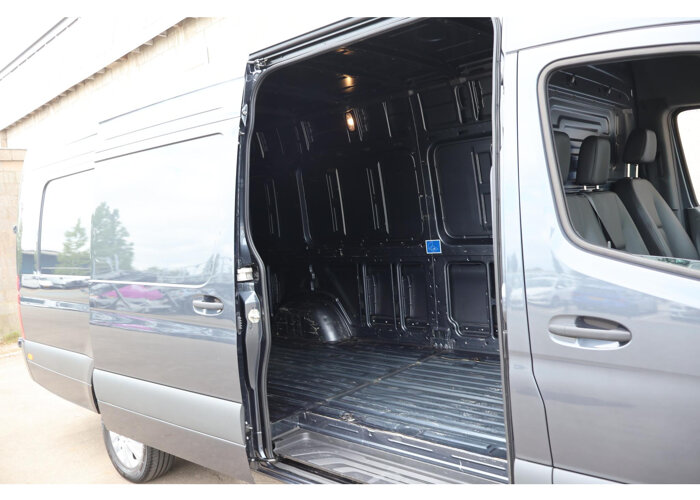 Mercedes-Benz Sprinter 319 CDI | AUT. | L4 H2 | PRO