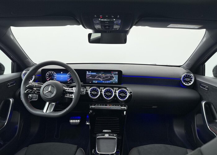 Mercedes-Benz A-Klasse 180 Business Solution AMG