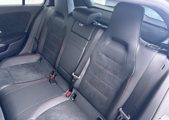 Mercedes-Benz A-Klasse 180 Business Solution AMG