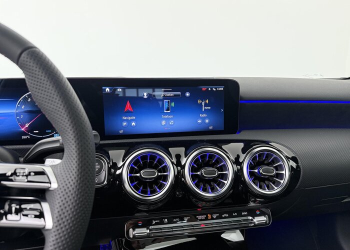Mercedes-Benz A-Klasse 180 Business Solution AMG