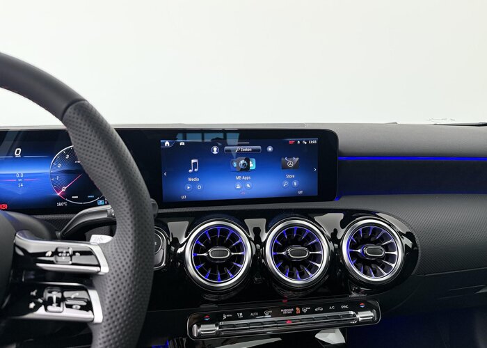 Mercedes-Benz A-Klasse 180 Business Solution AMG