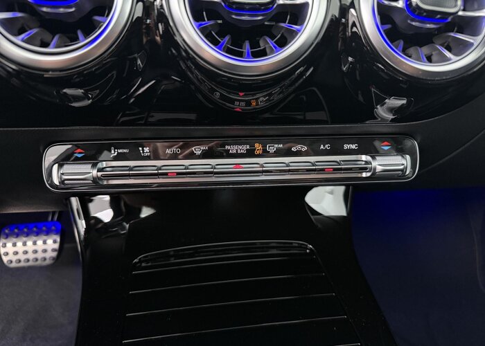 Mercedes-Benz A-Klasse 180 Business Solution AMG