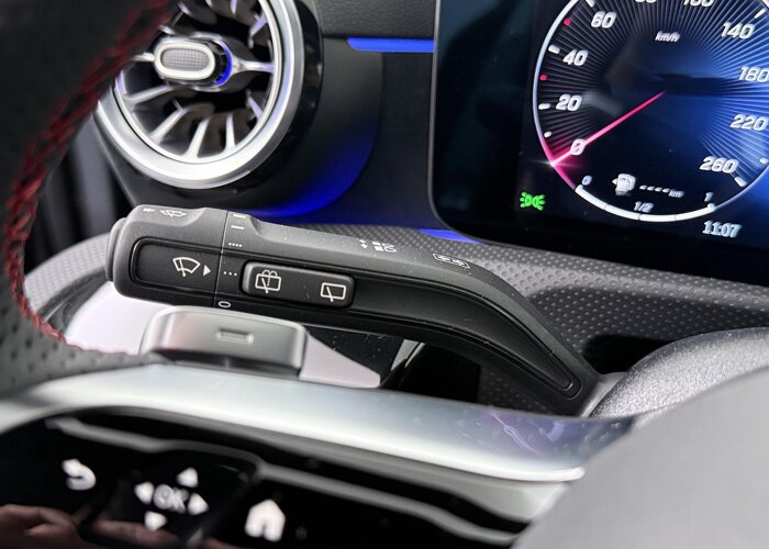 Mercedes-Benz A-Klasse 180 Business Solution AMG
