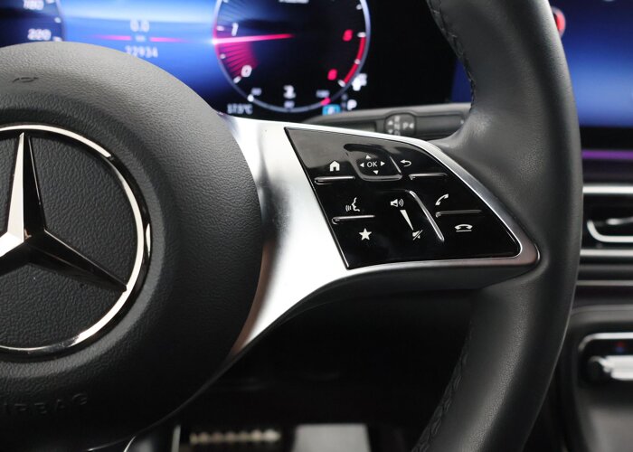 Mercedes-Benz V-Klasse 300d | XL L3 | AMG | 4-MATIC | Dubbele Cabine |