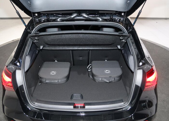 Mercedes-Benz A-Klasse 250e Business Solution AMG