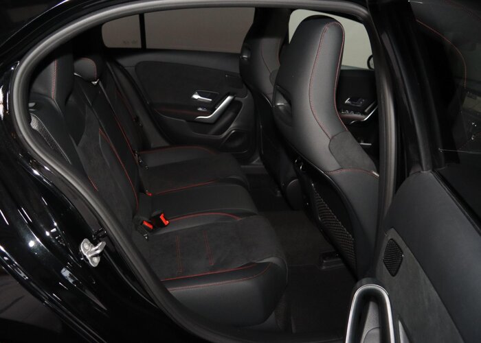 Mercedes-Benz A-Klasse 250e Business Solution AMG
