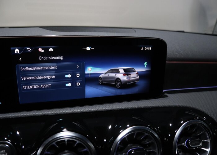 Mercedes-Benz A-Klasse 250e Business Solution AMG