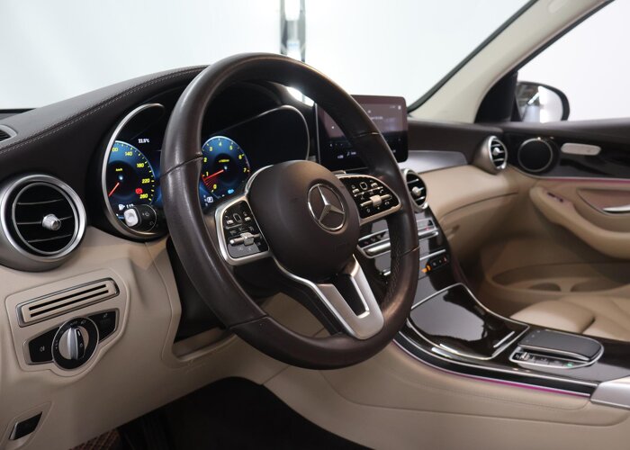 Mercedes-Benz GLC 200 Premium