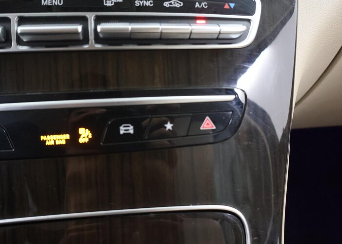 Mercedes-Benz GLC 200 Premium