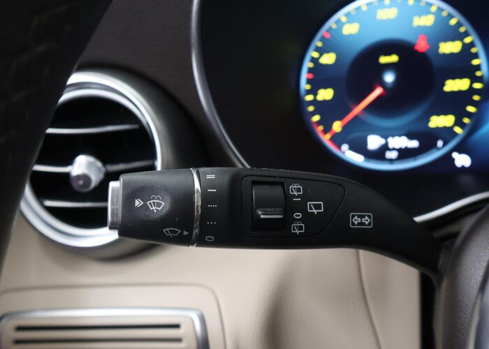 Mercedes-Benz GLC 200 Premium