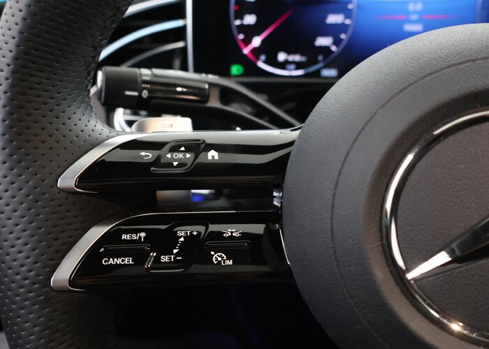 Mercedes-Benz E-Klasse 300e Sport Edition