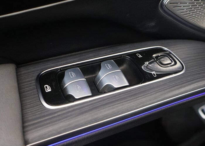 Mercedes-Benz EQS SUV 450 4MATIC 108 kWh AMG Line