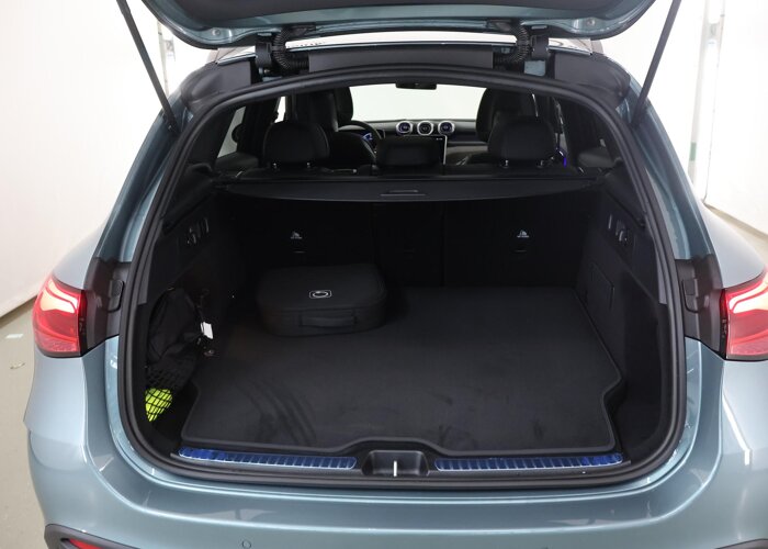 Mercedes-Benz GLC 300e 4MATIC Business Solution AMG
