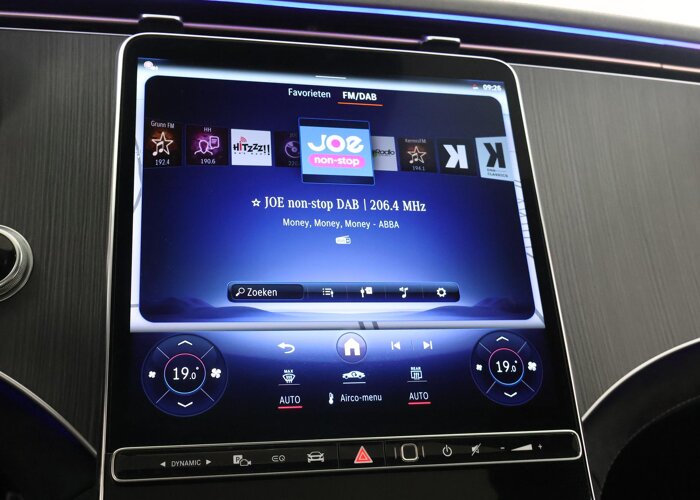 Mercedes-Benz EQE 300 AMG Line 89 kWh