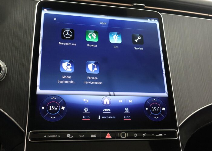 Mercedes-Benz EQE 300 AMG Line 89 kWh