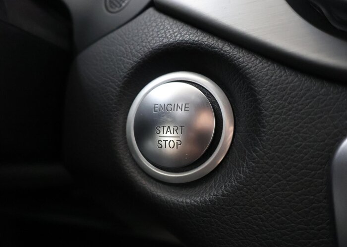 Mercedes-Benz GLA 180 Business Solution AMG Limited
