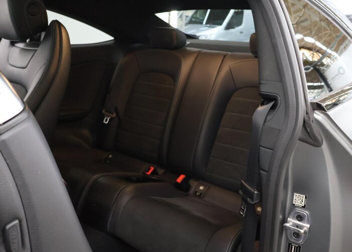 Mercedes-Benz C-Klasse Coupé 180 Premium Plus Pack