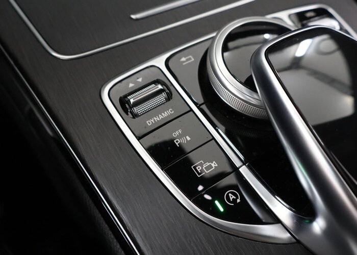 Mercedes-Benz C-Klasse Coupé 180 Premium Plus Pack